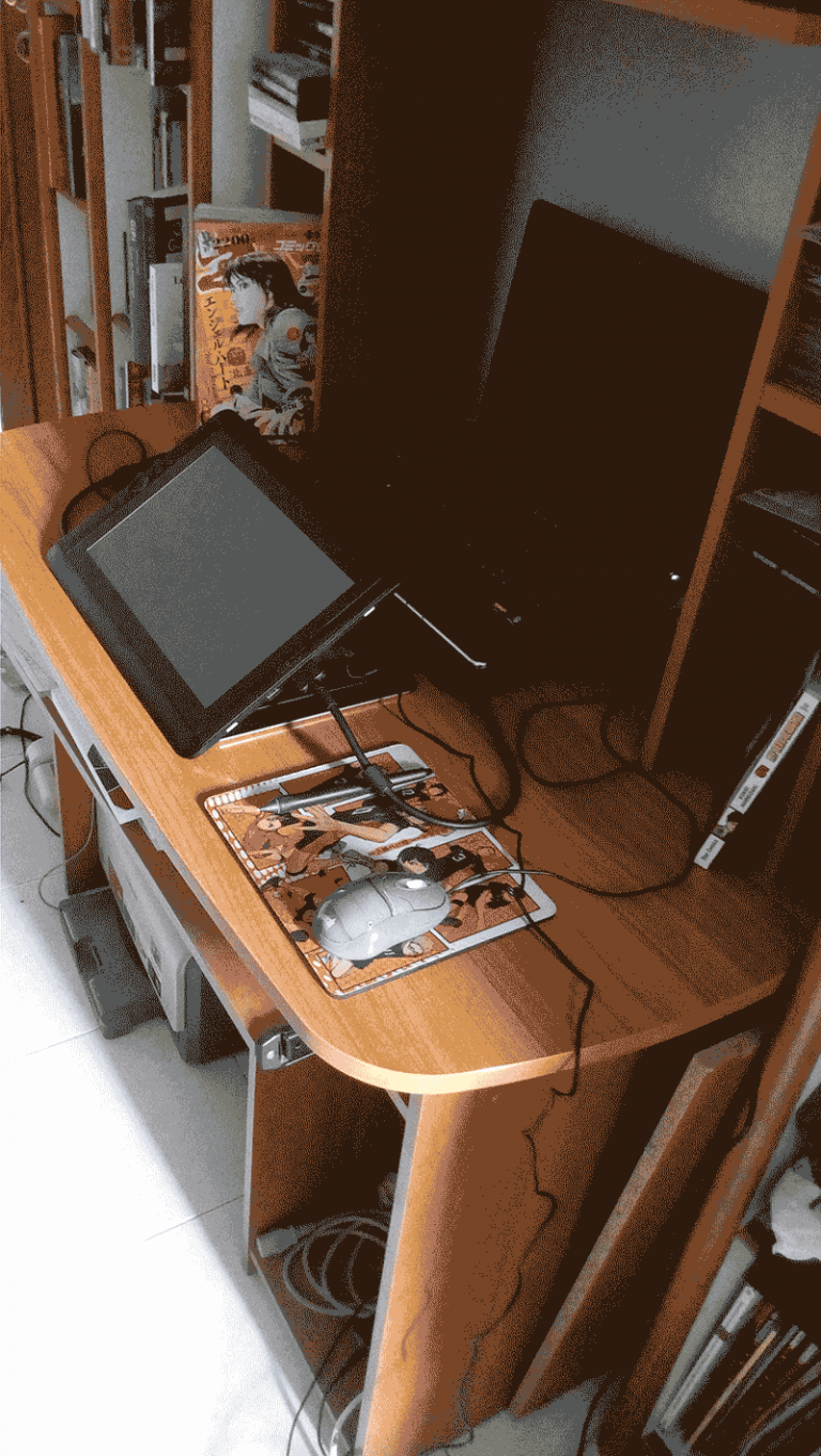 A second desk for full digital work. A second desk for full digital work.